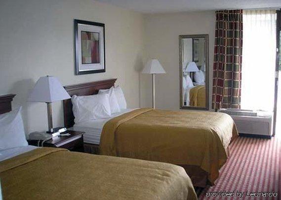 Quality Inn Madison Ruang foto